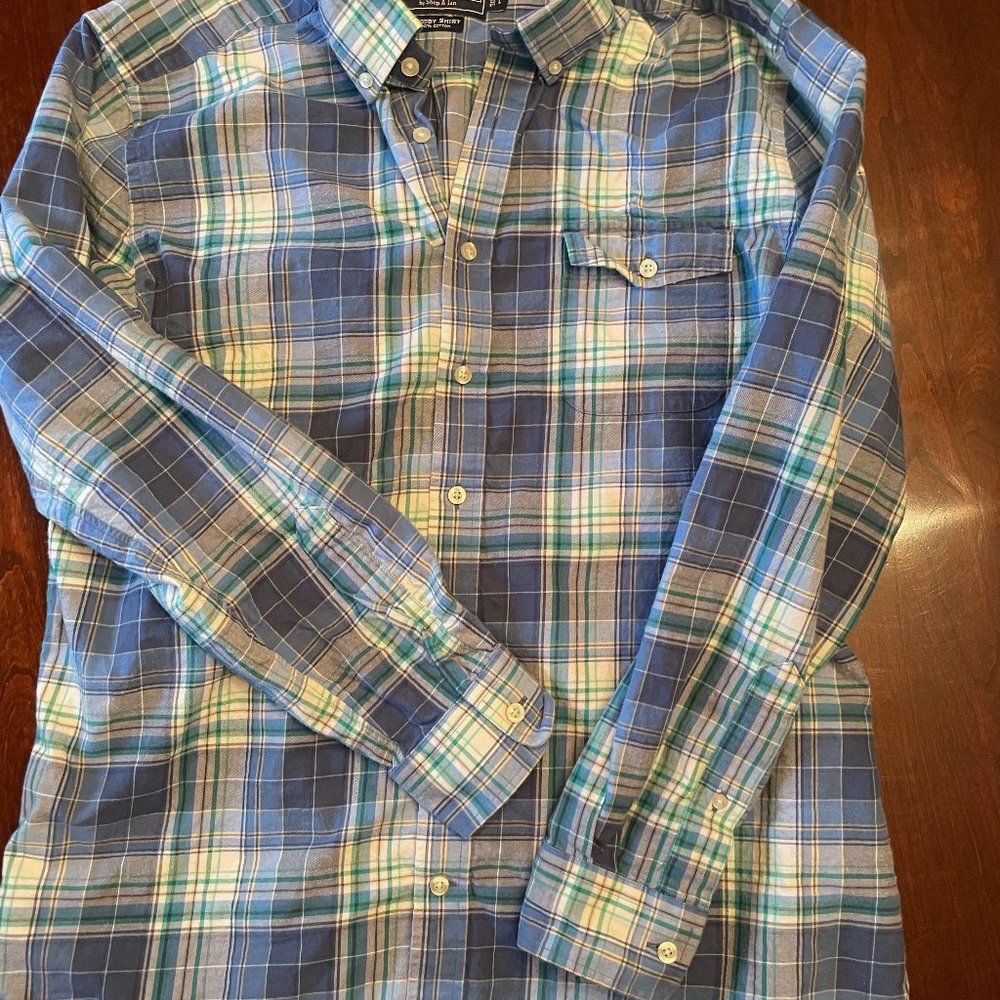 Men's long sleeve Vineyard Vines shirt